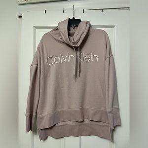 Calvin Klein sweatshirt size medium.